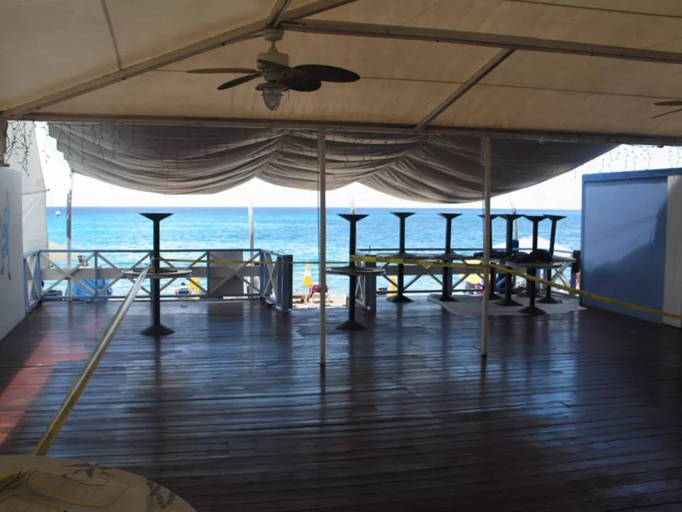 Blue Monkey Beach Bar, Restaurant, Club for sale in Barbados