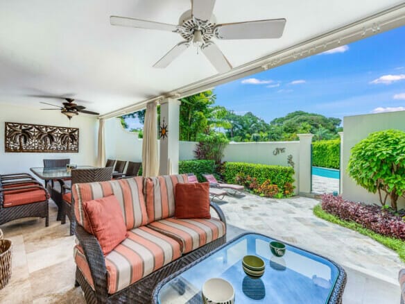 Qlistings - 4 Bed Home in Mullins Bay – Jus Chillin Property Image