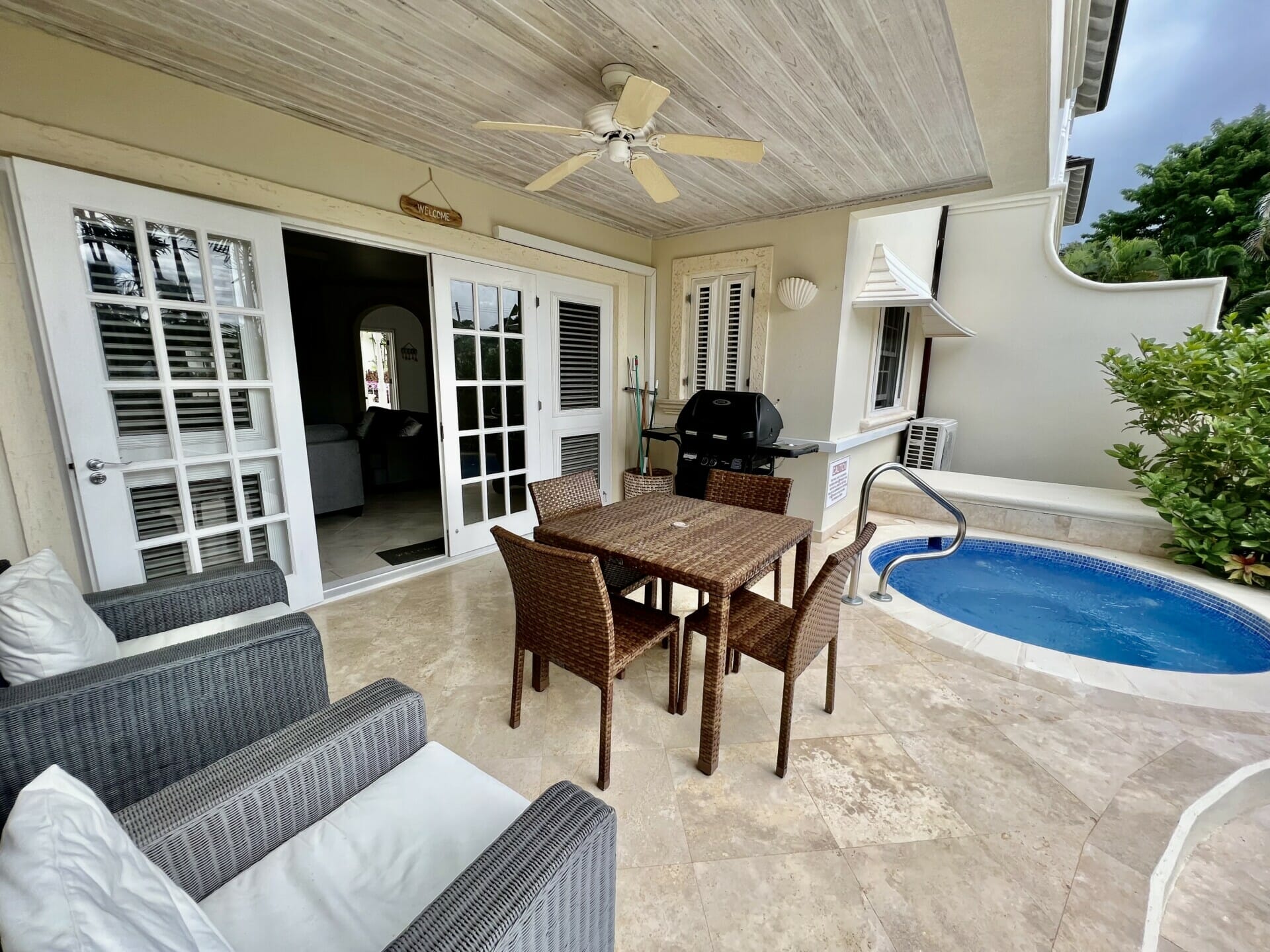 Battaleys Mews 16 10