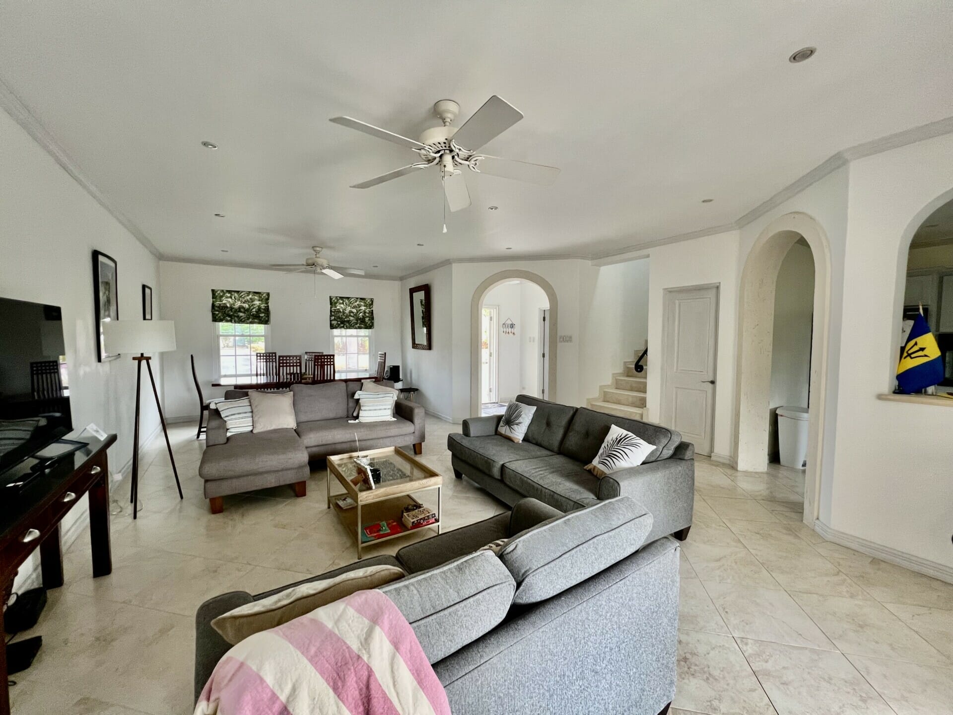 Battaleys Mews 16 13