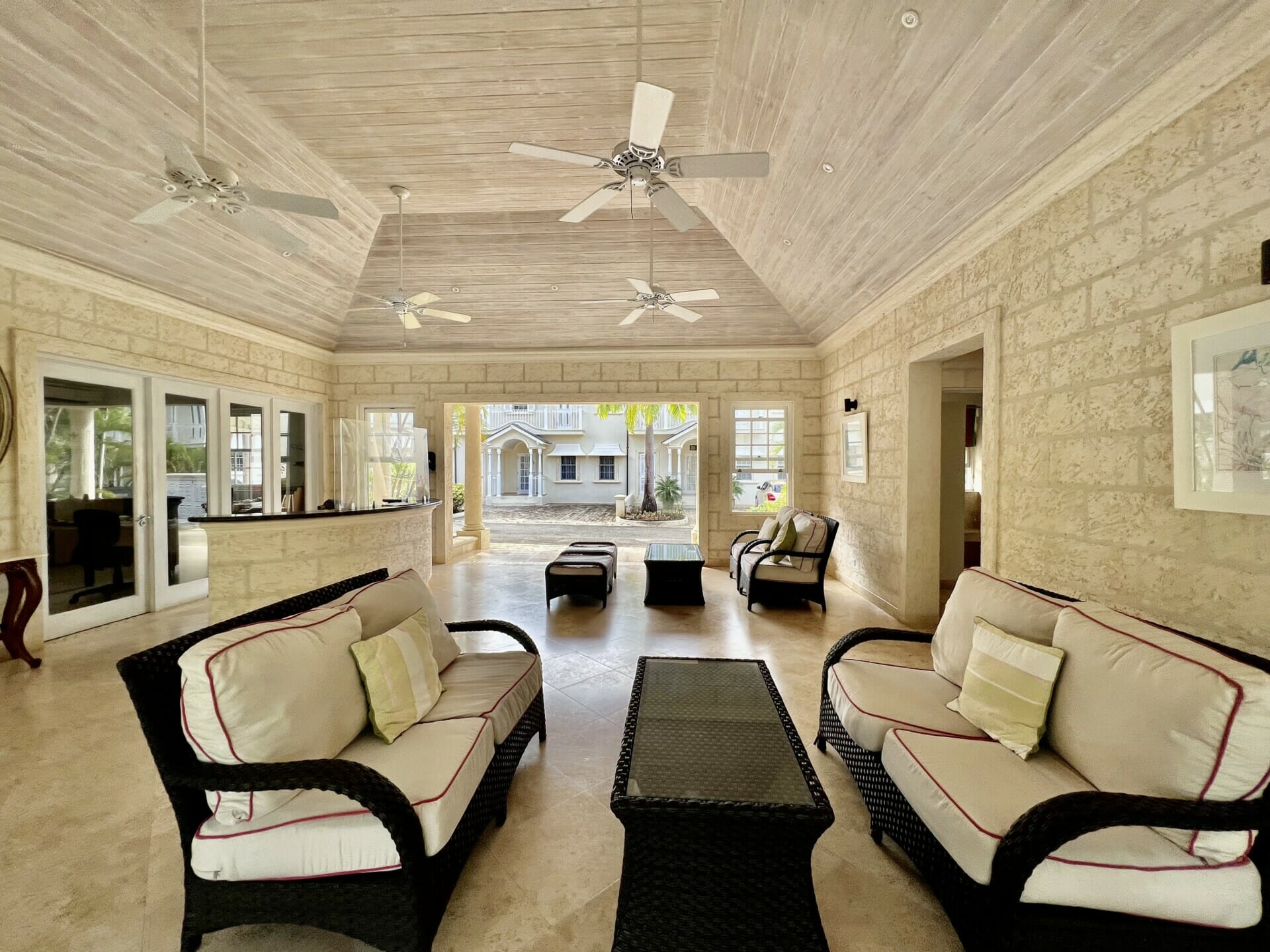 Battaleys Mews 16 20