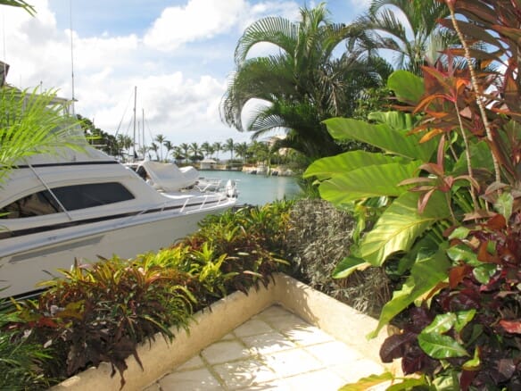Qlistings - 1 Bed Lagoon Front Apartment with Yacht Berth – 158 Port St Charles, St. Peter Property Image