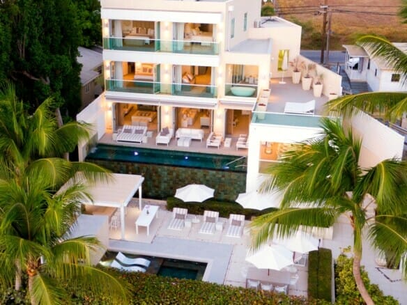 Qlistings - Footprints – Luxury Holiday Rental, Barbados Property Image