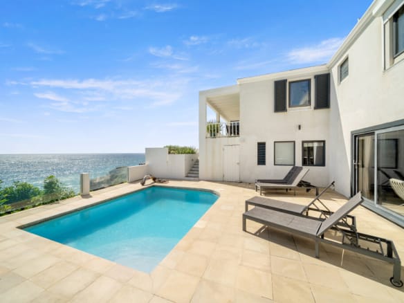 Qlistings - 5 Bed Luxury Home with Stunning Views – Turtle Ridge, Ocean City Property Image