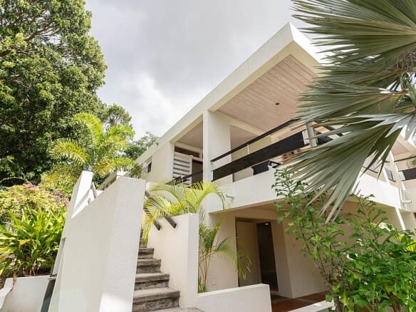 Qlistings - Architect Designed 4 Bed Villa with Landscaped Gardens – Villa Dundo, St. Michael Thumbnail