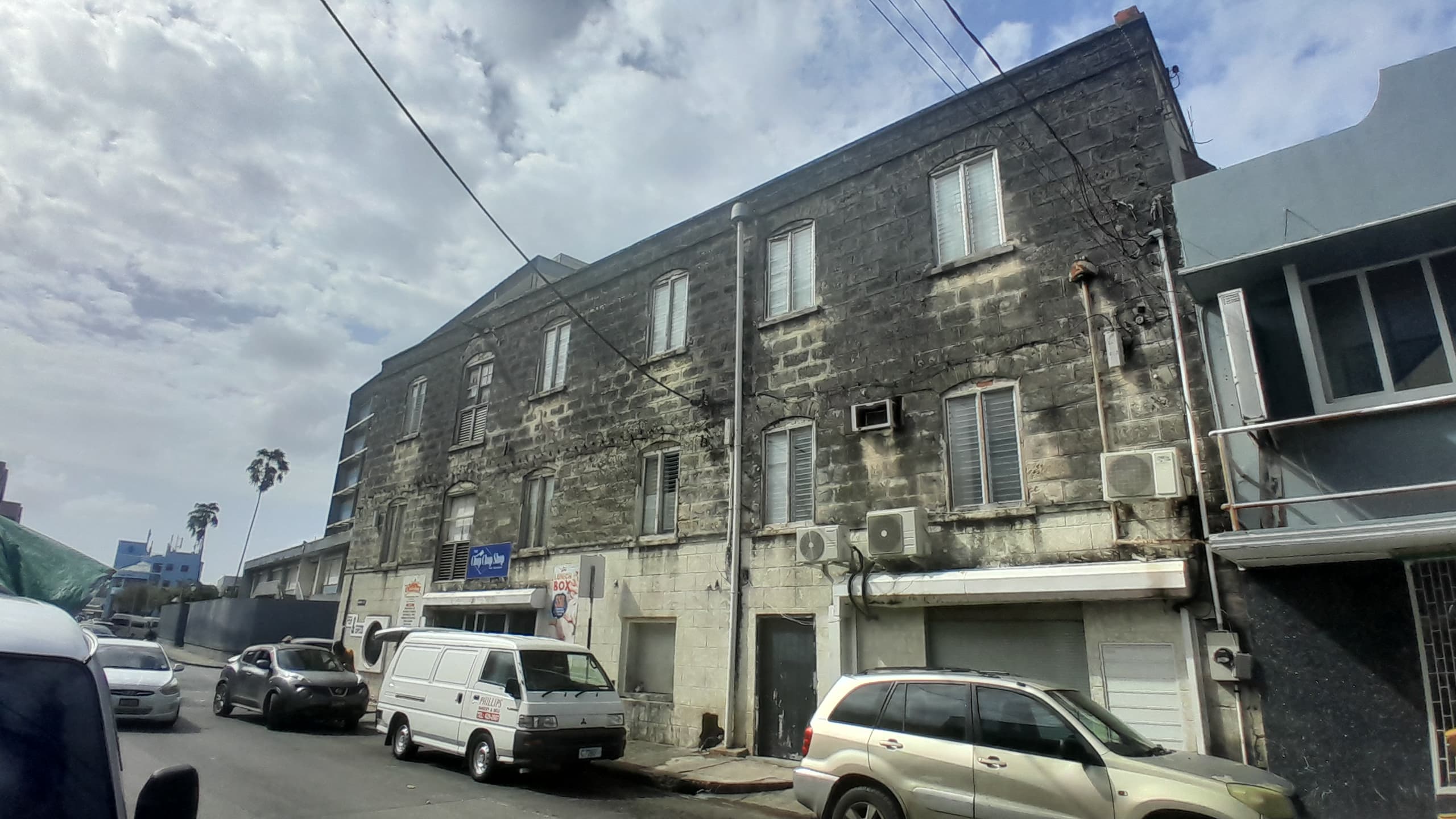 WhatsApp Image 2025-02-01 at 9.55.27 AM