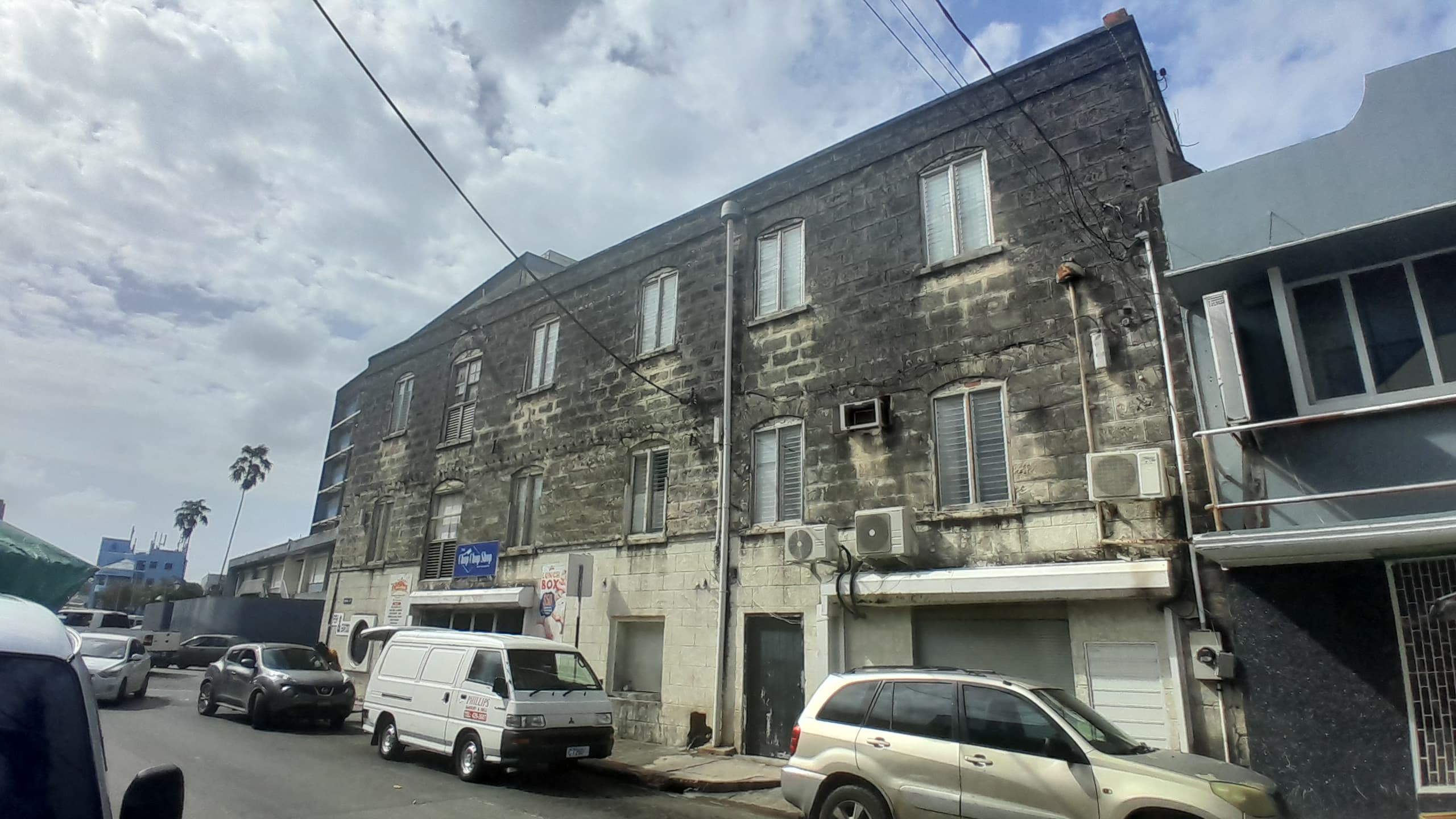 WhatsApp Image 2025-02-01 at 9.55.28 AM