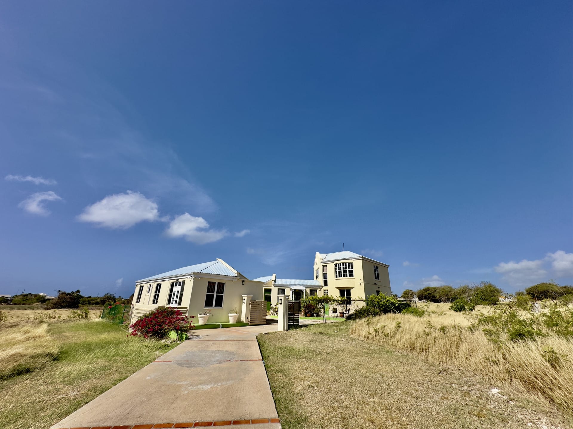 Barbados Property For Rent – Fully Furnished Pet Friendly _3