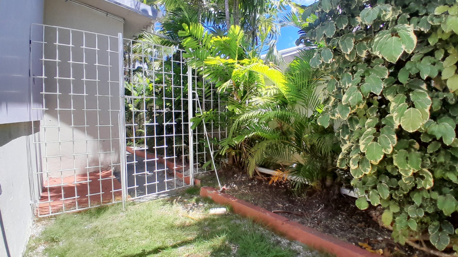 Barbados Property for Rent – Versatile Covered Outdoor Space for Rent_3