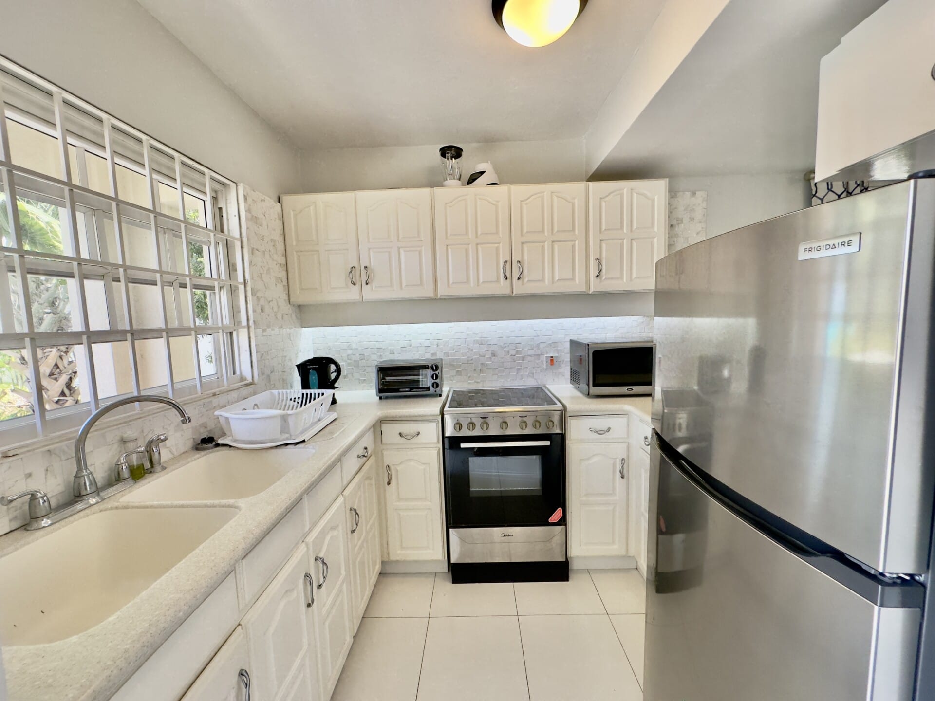 Barbados Property For Rent – 2 Bedroom Worthing Beach Villas_6