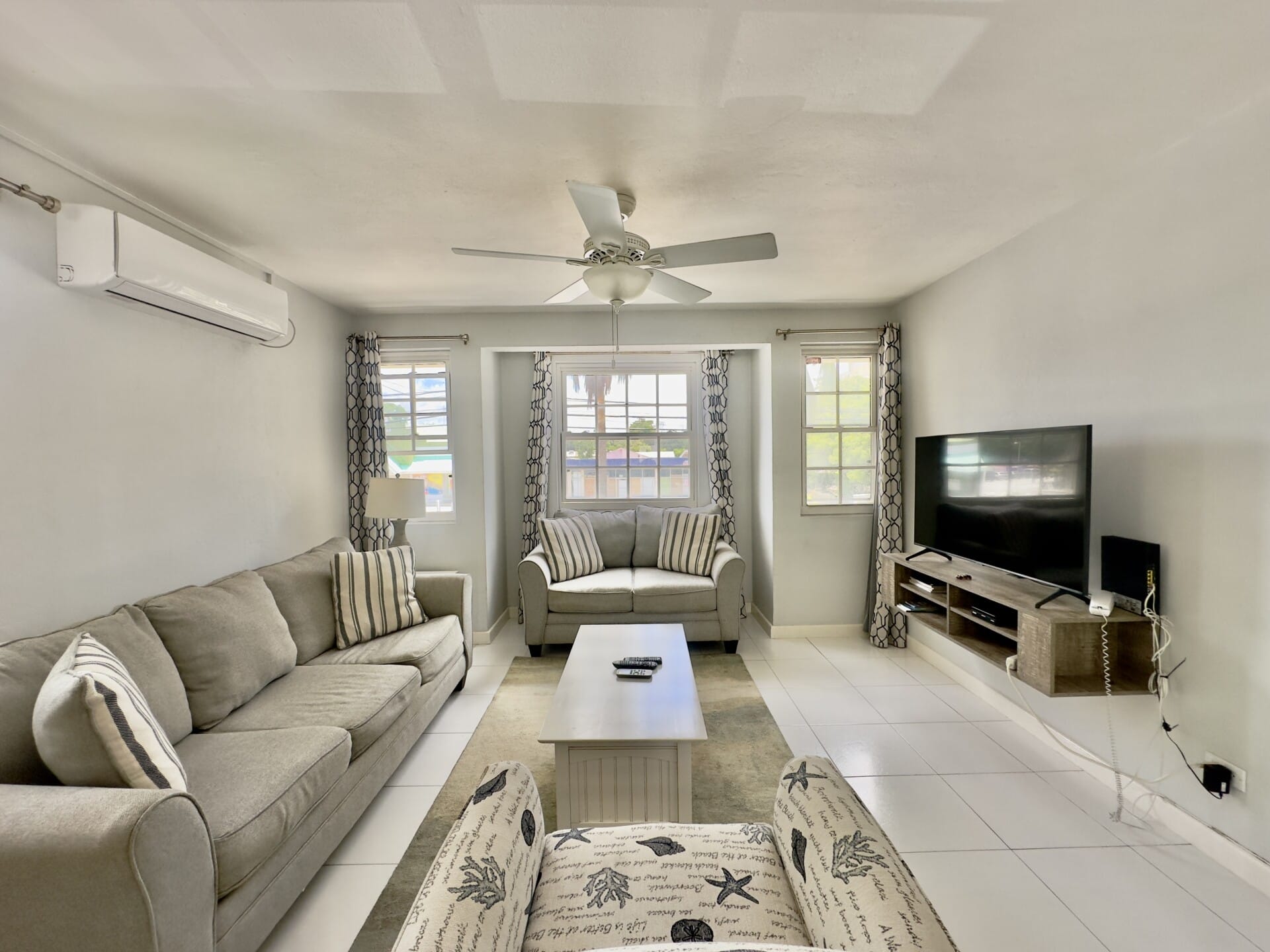 Barbados Property For Rent – 2 Bedroom Worthing Beach Villas_8