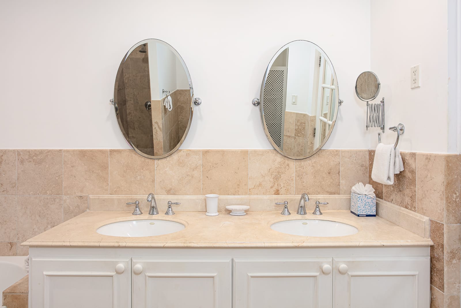 Barbados Property For Sure – Royal Apartment 132_11