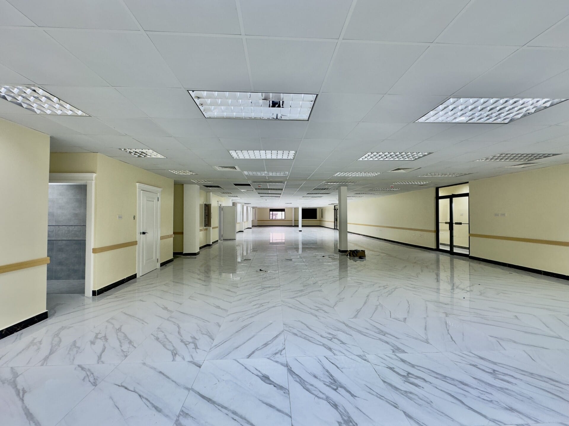 Barbados Property For Rent – Fully Renovated Office Space_4