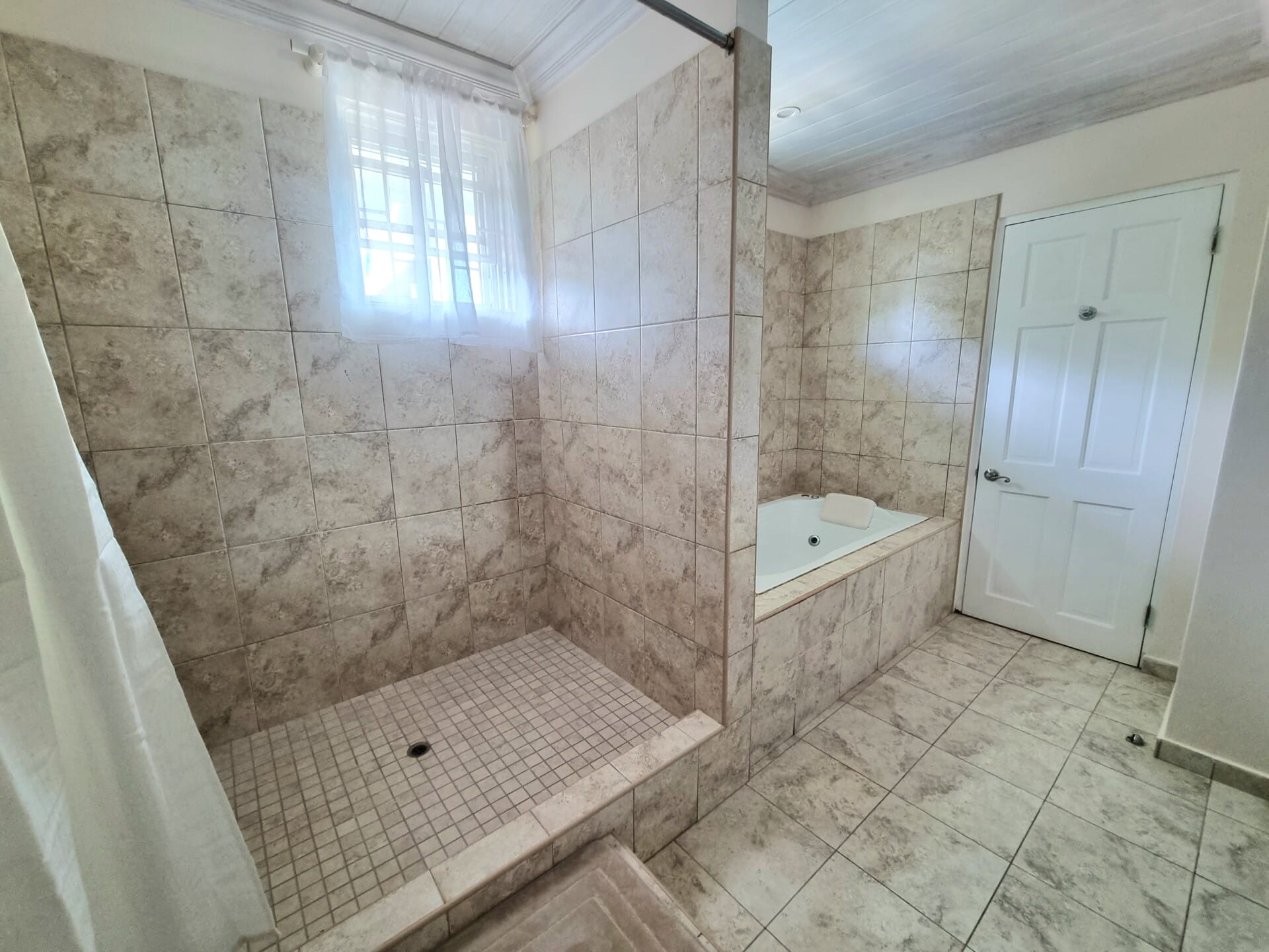 Barbados Property For Rent – Orchard Heights_34