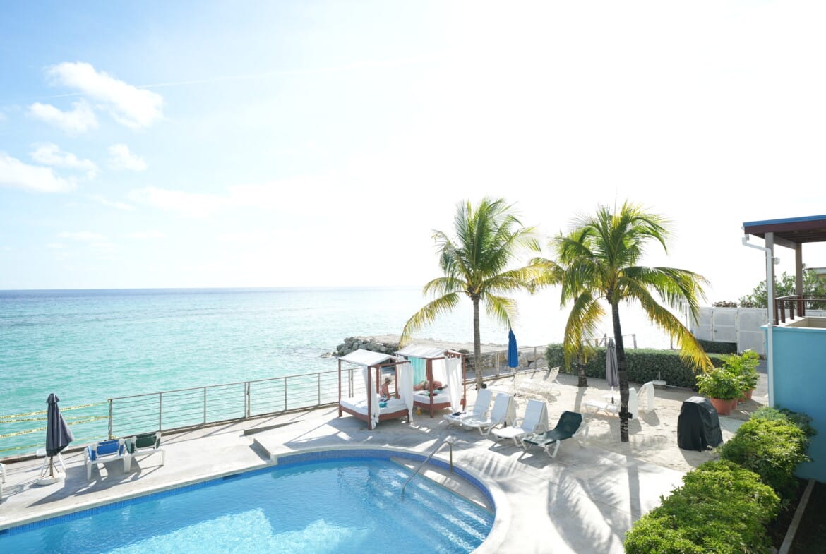 Barbados Property For Sale – St. Lawrence Beach Apt 2_18